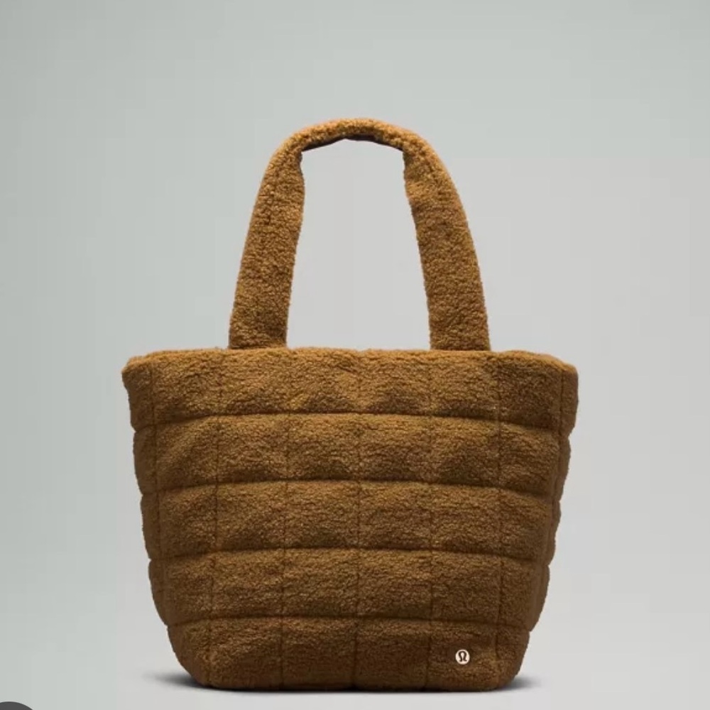 BNWT - Lululemon Grid Tote *Fleece 26L